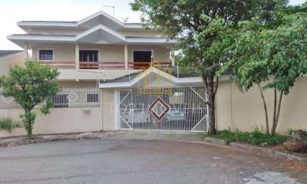 Excelente oportunidade de um lindissimo sobrado no Residencial Santa Paula em Jacarei!