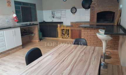 Lindo sobrado de 3 dormitorios com 1 suite e area gourmet no Bosque do Ipes Zona Sul de Sao Jose dos Campos