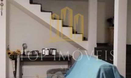 Sobrado Aconchegante no Loteamento Residencial Vista Linda | Conforto e Lazer para a Familia