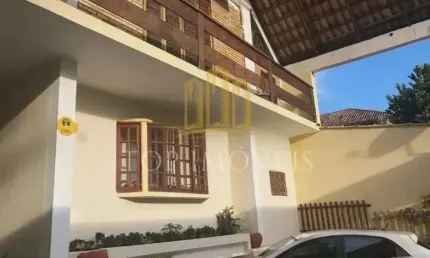 Lindissima Casa localizada no Vista Verde com 04 dormitorios com planejados ar condicionado