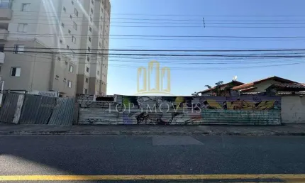 Area Comercial de  2.876.00 m2 no Jardim Satelite, para construcao de predio, ou galpao, excelente localizacao.