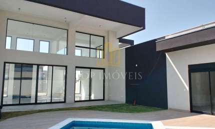 Casa Terrea de Alto Padrao no Condominio Mont Blanc - Modernidade e Conforto em 770m2