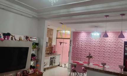Linda Casa Localizada no Putim com Palenajdos Closet 2 dormitorios com suite