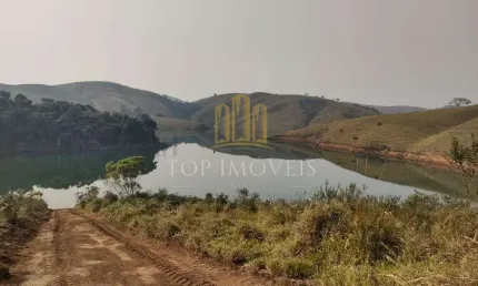 Terreno à venda na Estrada Monte Alegre, 00, Centro, Igaratá