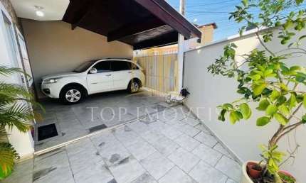 Lindo Sobrado Localizado na Zona Leste Vila Tesouro Repleto de Planejados 2 dormitorios Suite Churrasqueira