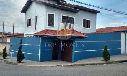 Casa de Esquina com 4 Quartos por Apenas R$ 510 Mil – Oportunidade Unica!