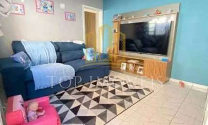 Linda Casa Localizada na Zona Leste Nova Michigan 2 dormitorios 2 garagens Quintal com espaco