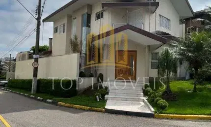 Excelente oportunidade! Vendo uma linda casa no bairro Vila Branca 1 em Jacarei-SP.