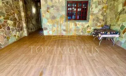 Linda Casa Localizada no Jardim America zona sul com 3 dormitorios Suite Portao Automatico