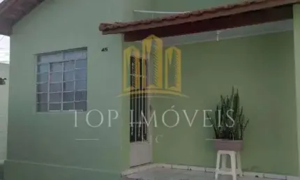 Casa Localizada no Santa Ines 3 dormitorios Lote Inteiro Garagem Coberta