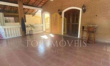 maravilhosa casa cinco dormitorios suite varanda churrasqueira no bosque dos eucaliptos