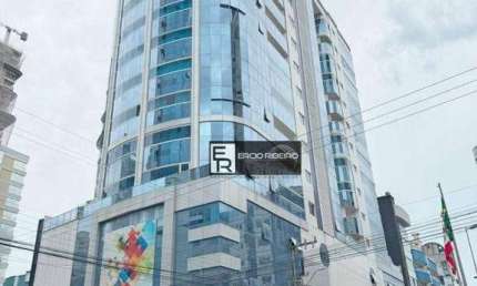 Apartamento com 4 dormitórios à venda, 225 m² por R$ 3.600.000,00 - Meia Praia - Itapema/SC