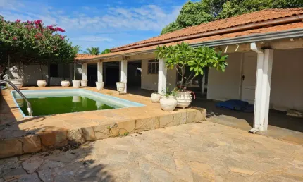 Casa com 2 quartos à venda na Rua Santa Cruz, 1, Centro, Mirassol