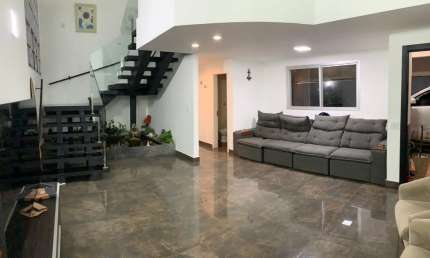 Casa com 4 quartos para alugar na Rua do Sossêgo, 209, Centro, Matinhos