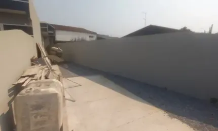 Oportunidade imperdível : casa aconchegante na área central de matinhos