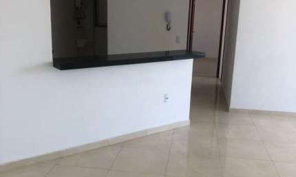Apartamento à venda 2 quartos, 1 suite, no Centro de Guarapari - ES