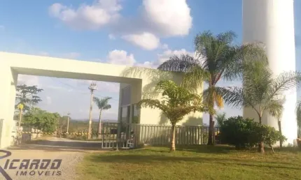 Lote com 5.000 m² à venda em condomínio fechado entre Belo Horizonte e Sete Lagoas pela BR 040