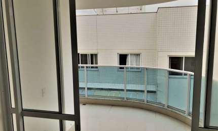 Apartamento à Venda com 3 Quartos na Enseada Azul Guarapari-ES