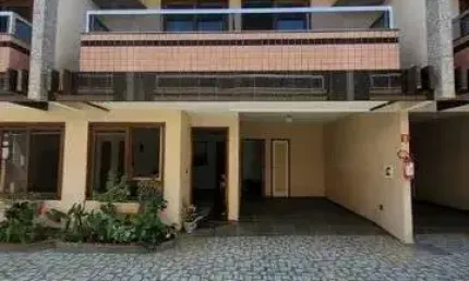 Casa Duplex  à venda no Bairro Praia do Morro, Guarapari- ES.