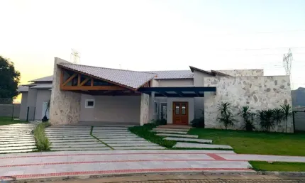 Casa à venda com altíssimo padrão no Condomínio Alphaville Jacuhy, Serra - ES.