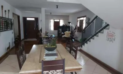 Casa Duplex à VENDA em  MATA DA PRAIA, VITÓRIA - ES