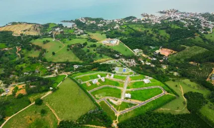 Lote / terreno à venda 360 m² em Condomínio fechado, lazer completo, infraestrutura perfeita em Iriri, Anchieta ES