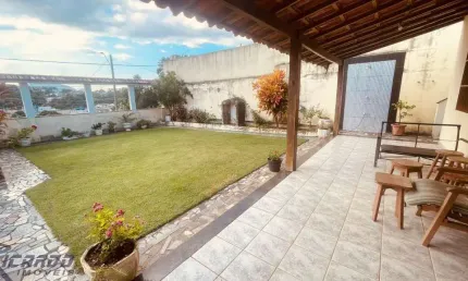 Casa linear a venda 3 quartos Itapebussu Guarapari E.S , próximo a tudo para o dia a dia