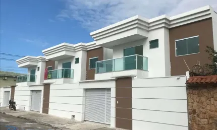 Linda Casa Duplex 3 Quartos à venda na Praia do Morro, Guarapari-ES.