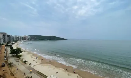 Apartamento a venda 4 suítes, alto padrão ,frente mar , Praia do Morro Guarapari E.S ! Impecável em cada detalhe!
