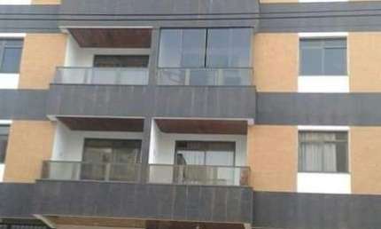 Cobertura À Venda com 5 Quartos na Praia do Morro em Guarapari-ES.