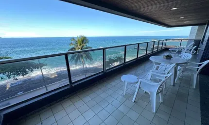 Apartamento 4 quartos à venda frente mar no Centro de Guarapari ES.
