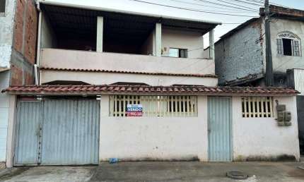 Casa com 5 quartos à venda no Kubitschek, Guarapari , 195 m2 por R$ 390.000