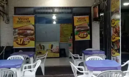 Loja à venda na Praia do Morro, excelente ponto comercial em Guarapari