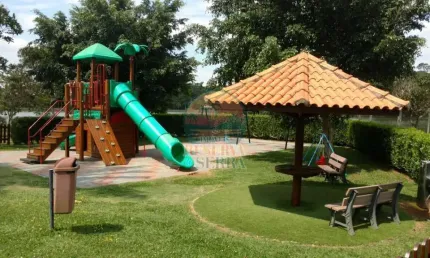 Lote com 640m² a venda no condomínio Reserva da Serra