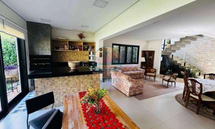 Oportunidade Única! Casa Alto Padrão na Reserva da Serra!