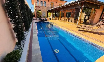Casa à venda estilo toscana no Reserva da Serra Jundiaí