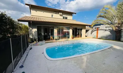 Casa com lareira a venda no Reserva da Serra Jundiaí
