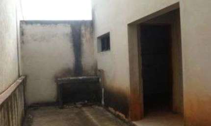 Casa com 3 quartos à venda na Rua Salvador José Soares, Village Engenheiro Campos, Tatuí
