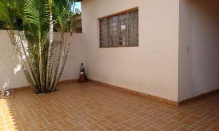 Casa com 4 quartos à venda na Rua Doutor Prudente de Moraes, Centro, Tatuí, 198 m2 por R$ 520.000