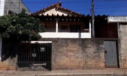 Casa à venda na Rua Roque Negrão, Vila Esperança, Tatuí