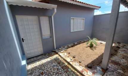 Casa em Tatuí, Jardim América (2 quartos)/Troco por chácara