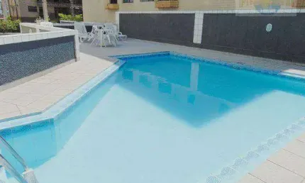Praia do tombo,excelente apartamento, varanda com espaço gourmet,vista ao mar,lazer total,garagem!
