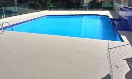 Praia de astúrias, lindo totalmente reformado,top,100 m do mar,amplo 160 m² úteis,lazer,2 garagens,*venda ou locação anual*