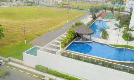 Cobertura com piscina e churrasqueira - 300 metros da praia - 01 vaga de garagem.