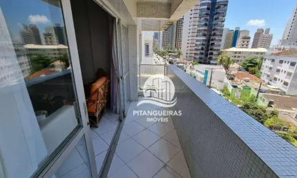 PRAIA DO TOMBO, 2 DORM. APTO Á POUCAS QUADRAS 1 VAGA DE GARAGEM.