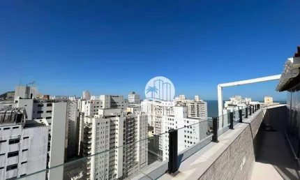 Cobertura reformada 1 quadra da praia, com 4 dormitórios sendo 2 suítes