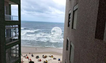 APARTAMENTO FRENTE AO MAR, COM VISTA, SÃO 3 DORMITÓRIOS SENDO 1 SUÍTE.