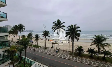 Apartamento frente ao mar amplo totalmente reformado com excelente vista para o mar