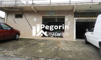 Casa à venda no bairro Emiliano Perneta - Pinhais/PR