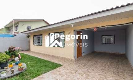 Casa com 3 quartos à venda na Rua Alberto Pasqualini, Uberaba, Curitiba
